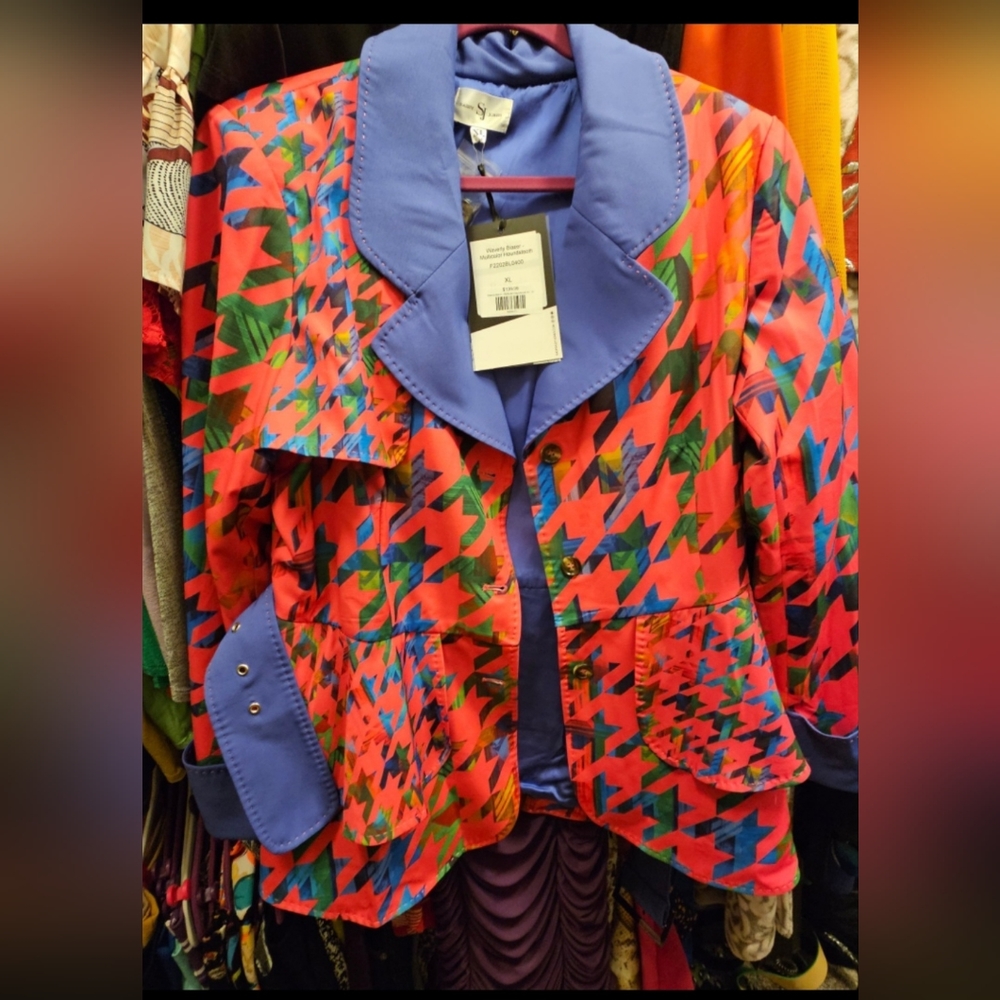 Sassy Jones Waverly Houndstooth Blazer